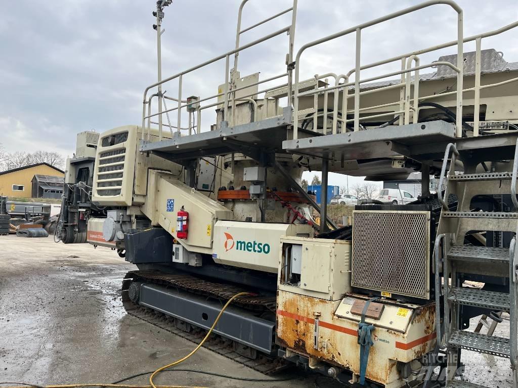 Metso LT300GP Mobile crushers