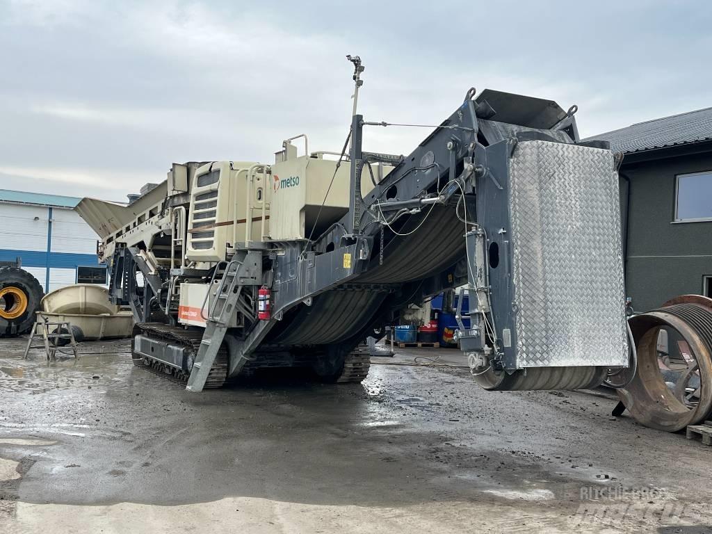 Metso LT300GP Mobile crushers