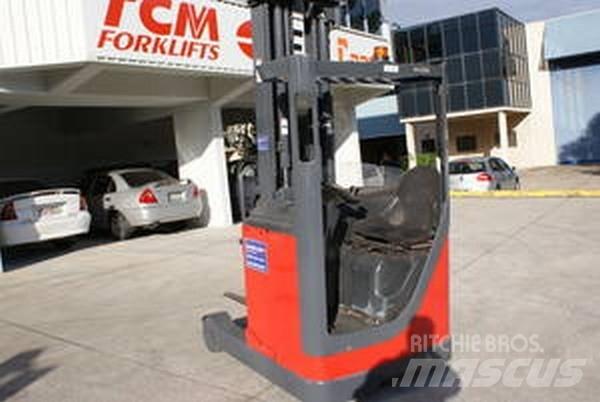 Linde R14 Reach trucks