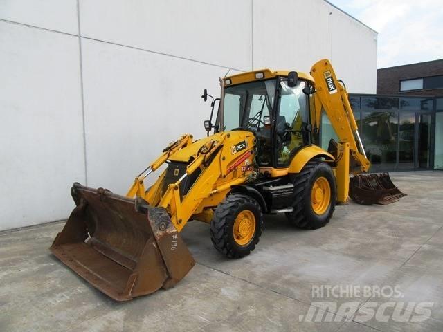 JCB 3 CX Backhoe loaders