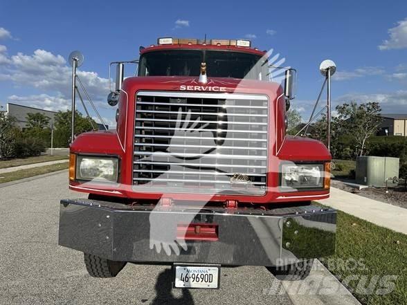 Mack CL753 Tractor Units