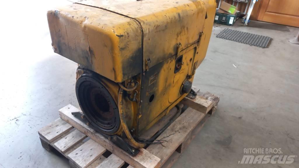 Hatz 4L40C Engines