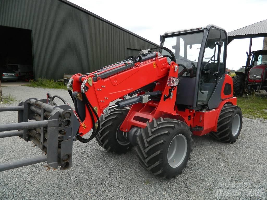Attack 850AT Front loaders and diggers