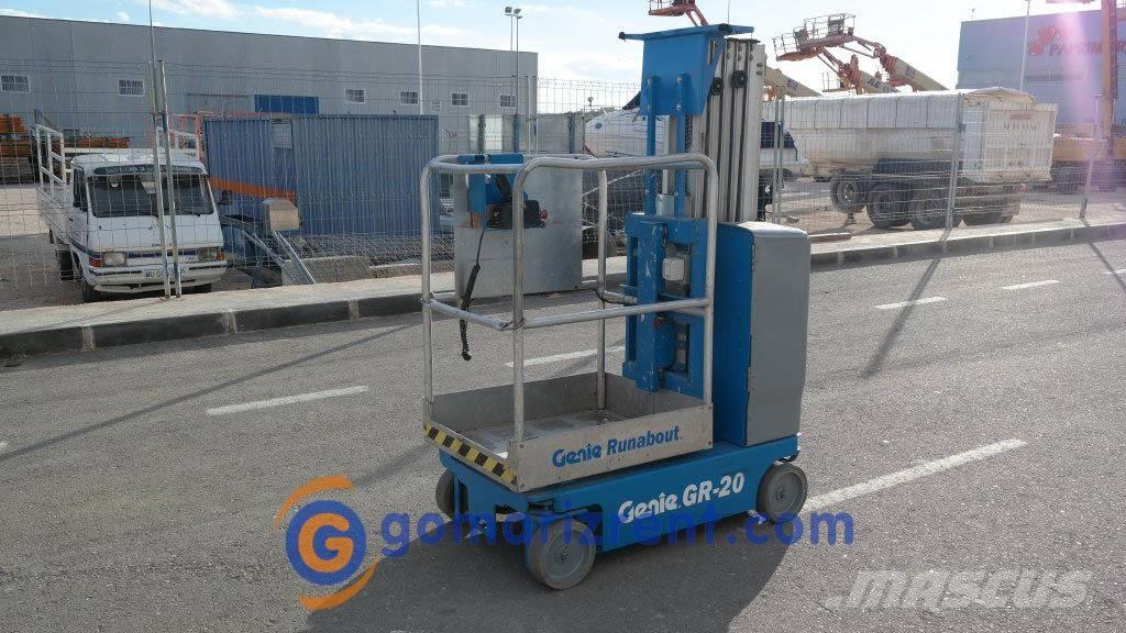 Genie GR 20 Vertical mast lifts