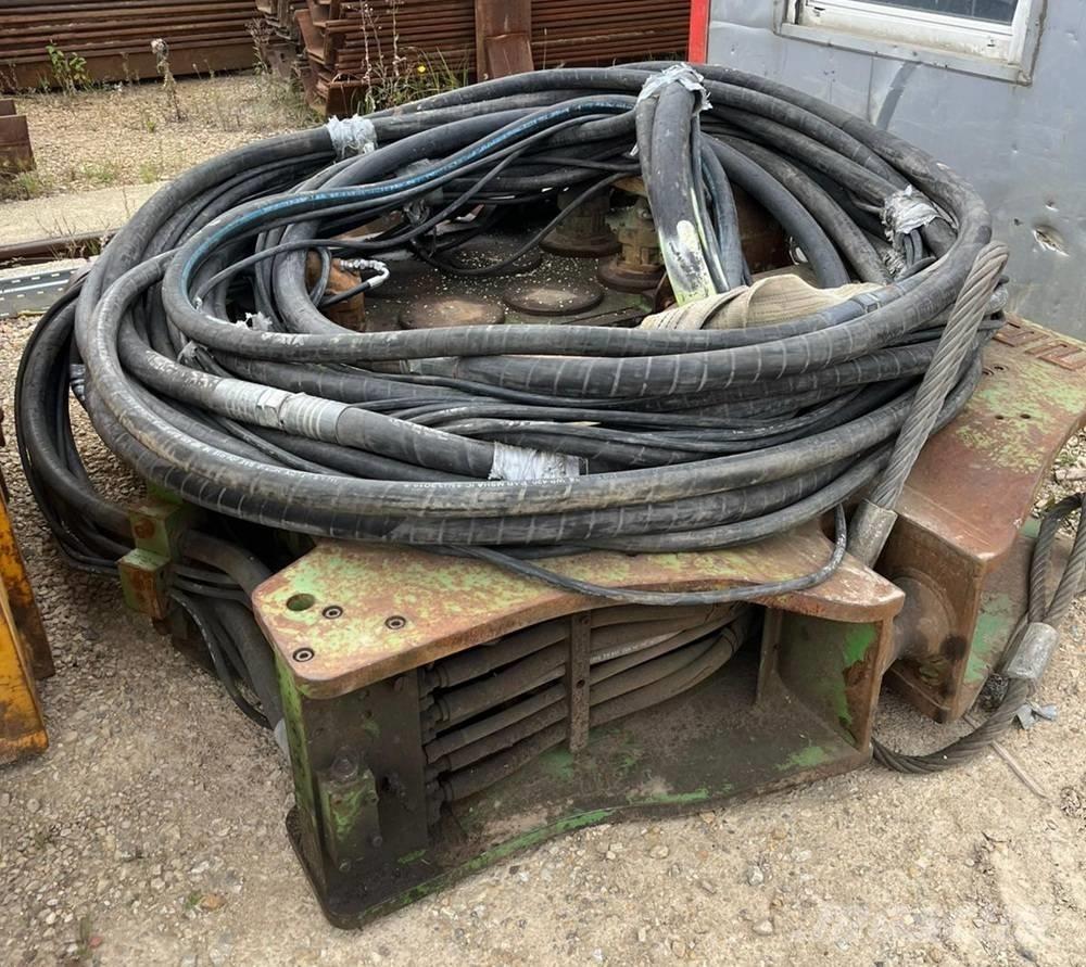  ICE 28RFS Hydraulic pile hammers