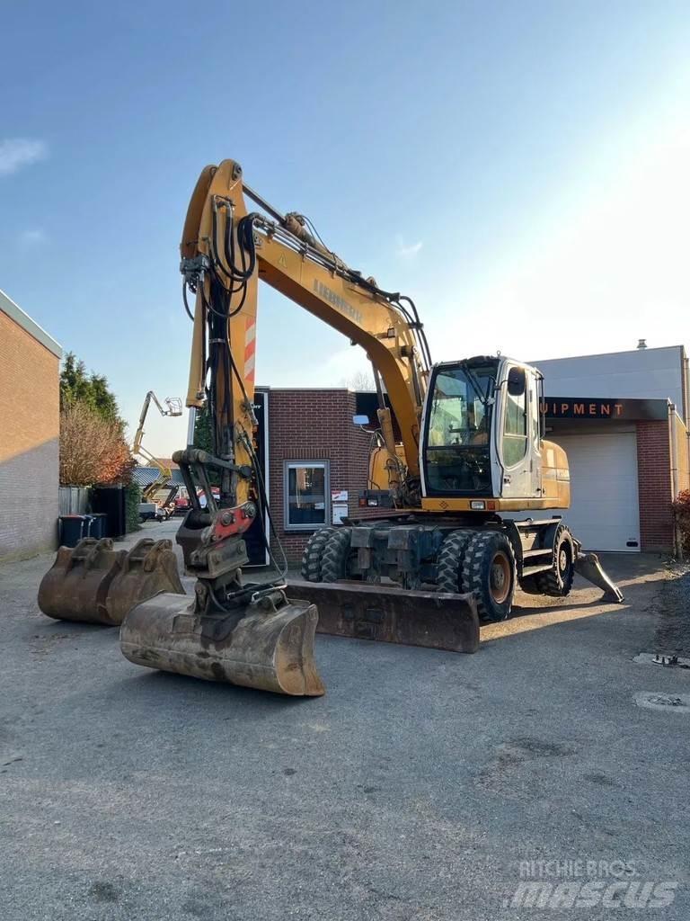 Liebherr A314 Wheeled excavators