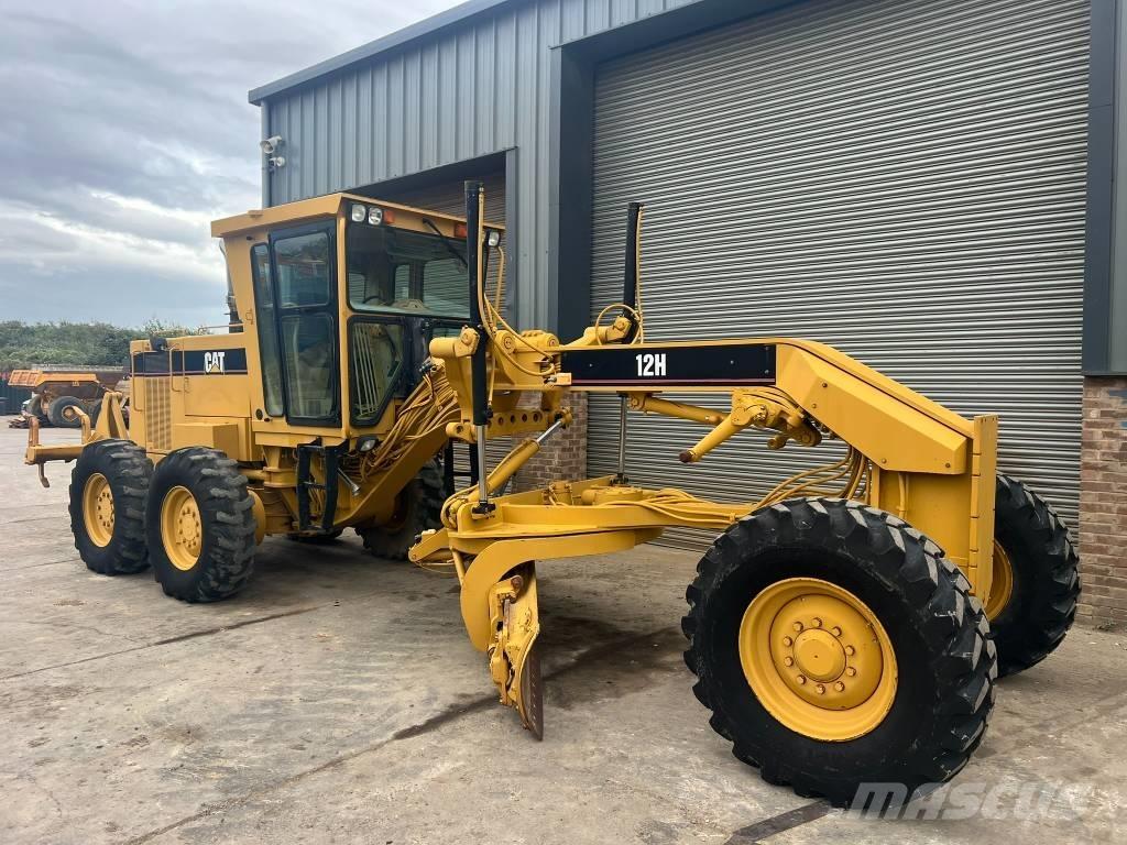 CAT 12 H Graders