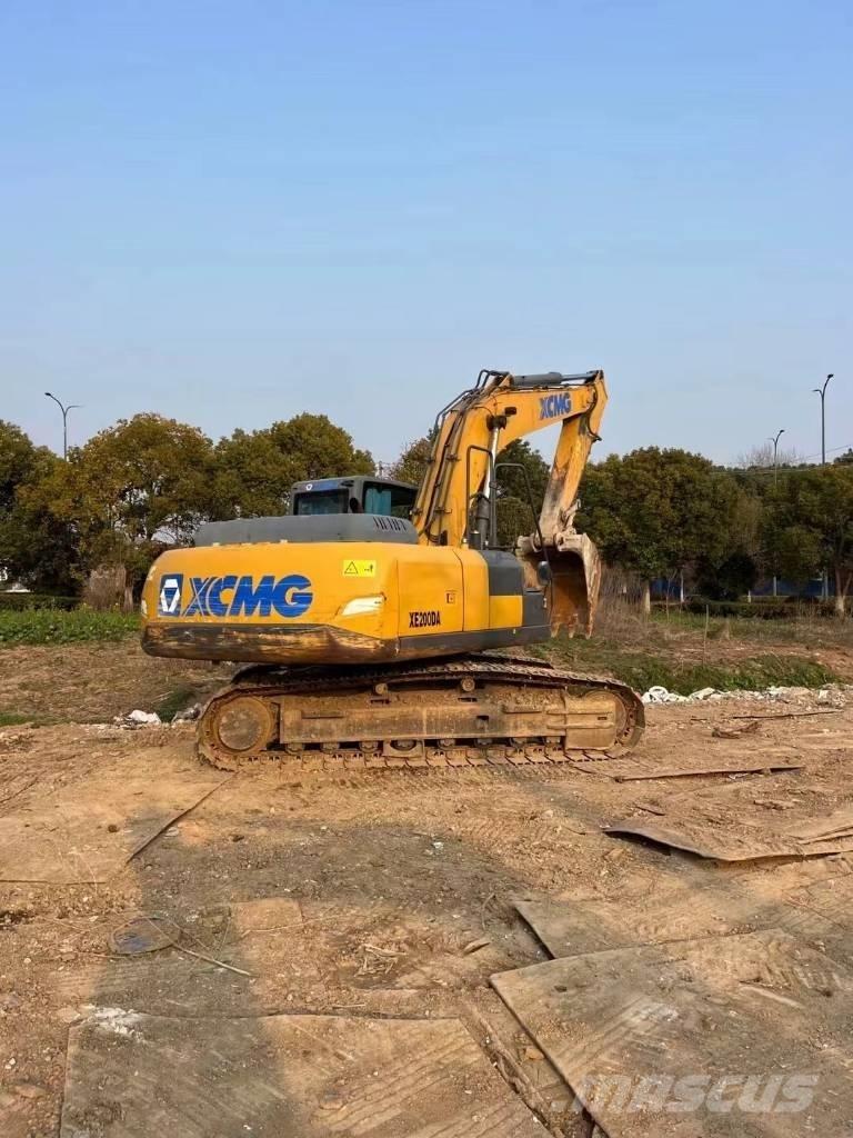 XCMG XE 200 DA Crawler excavators