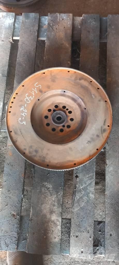 Scania R 440.   1805086 Engines