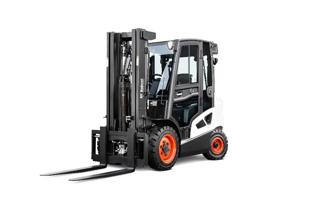 Bobcat D30S-9 Diesel trucks