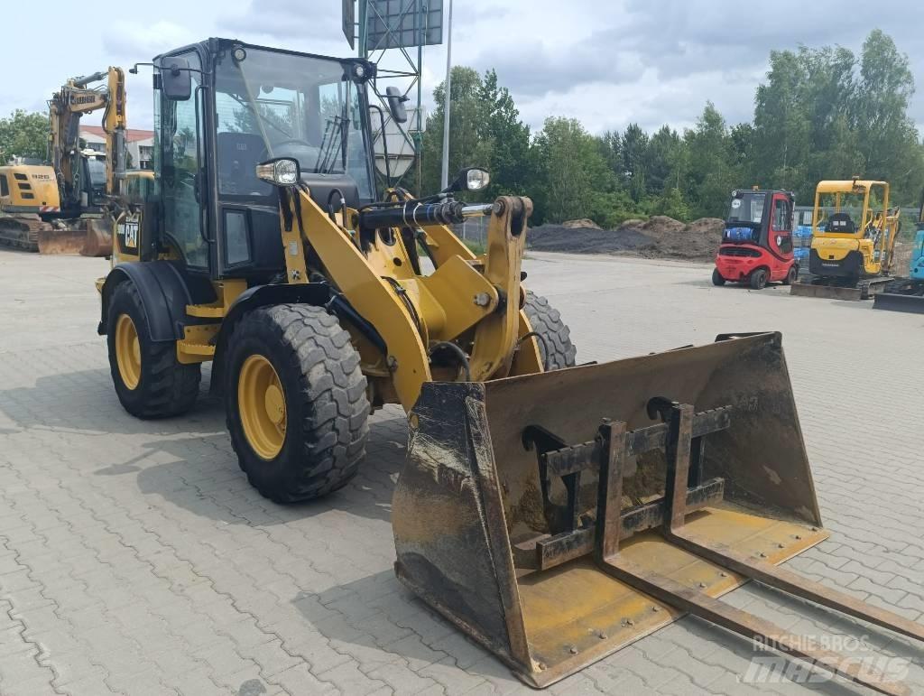 CAT 908M Wheel loaders