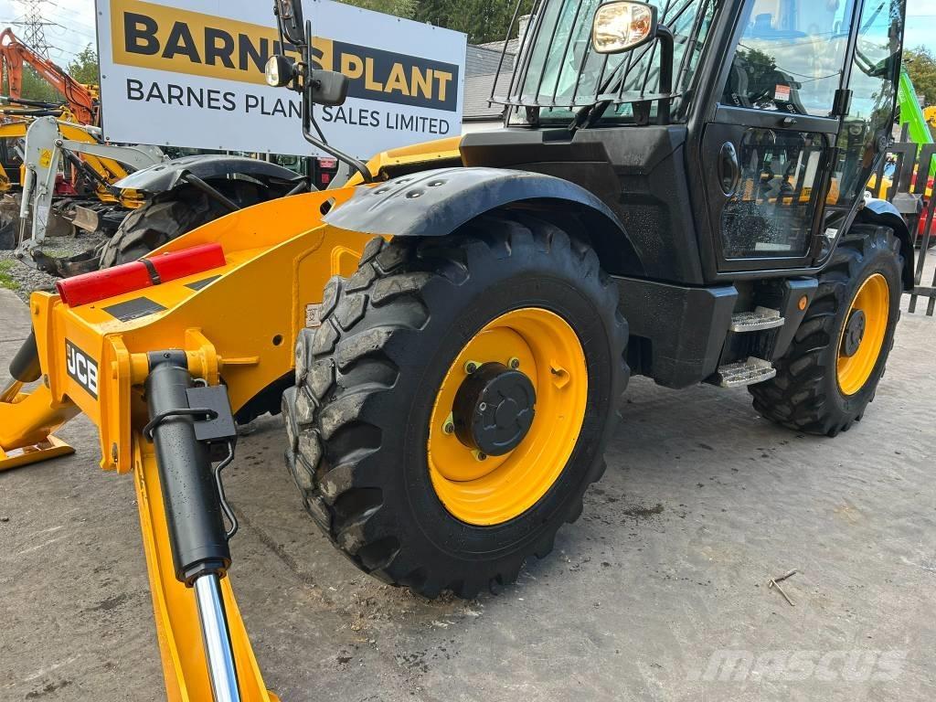 JCB 535-125 Hiviz Telescopic handlers