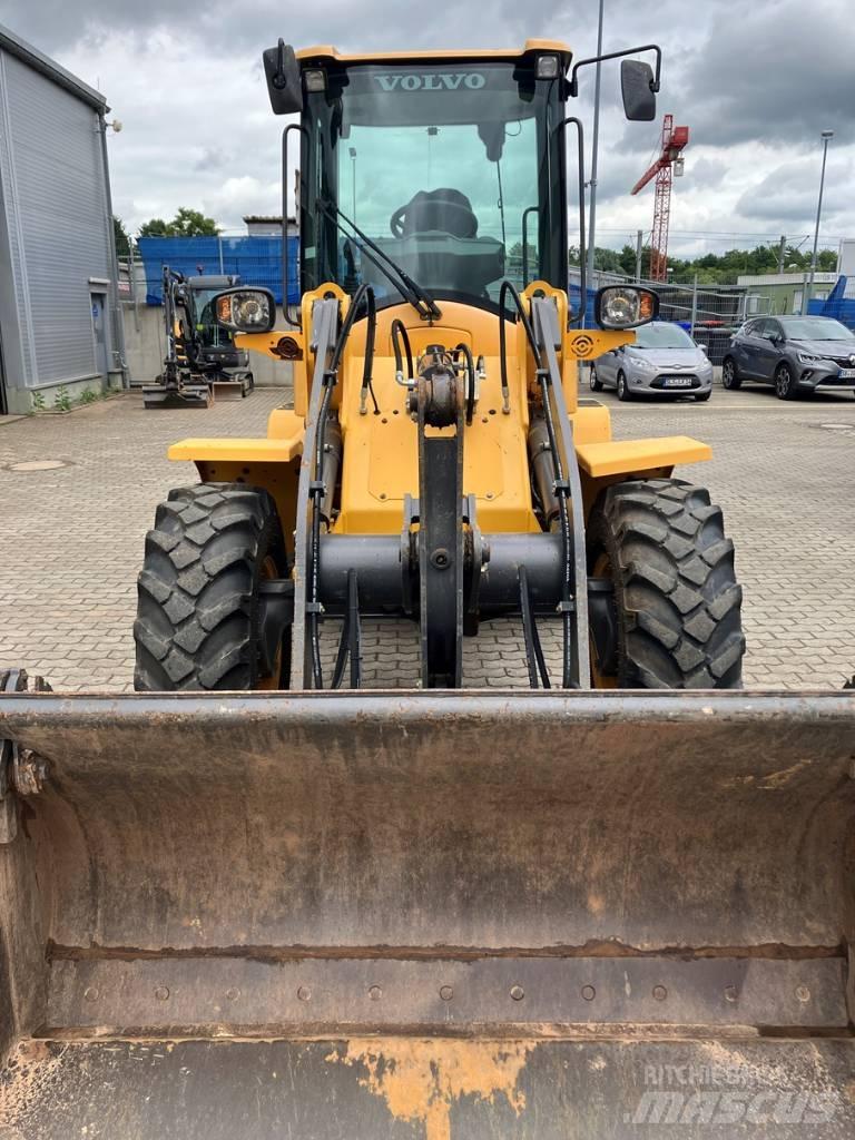 Volvo L 30 G Wheel loaders