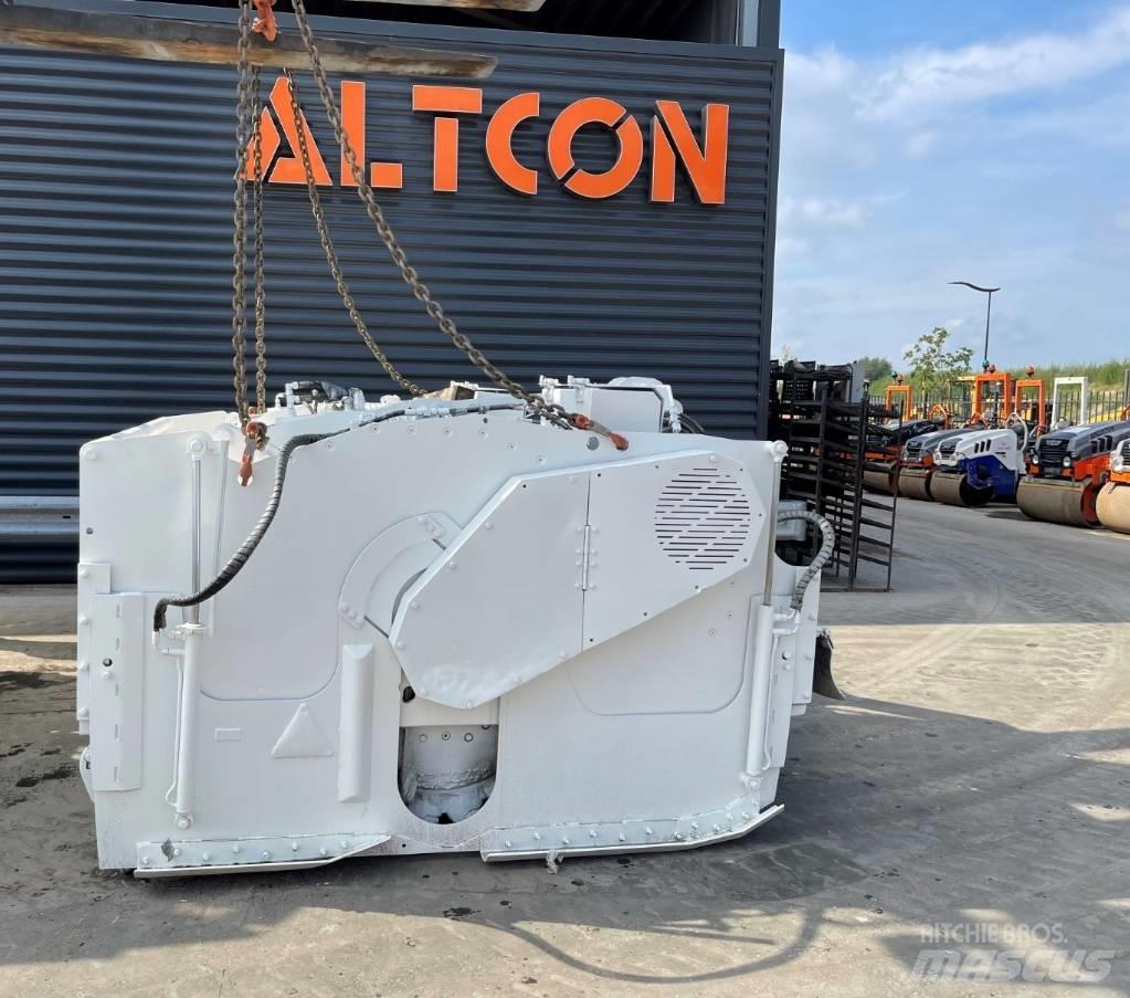 Wirtgen WS 250 Asphalt recyclers