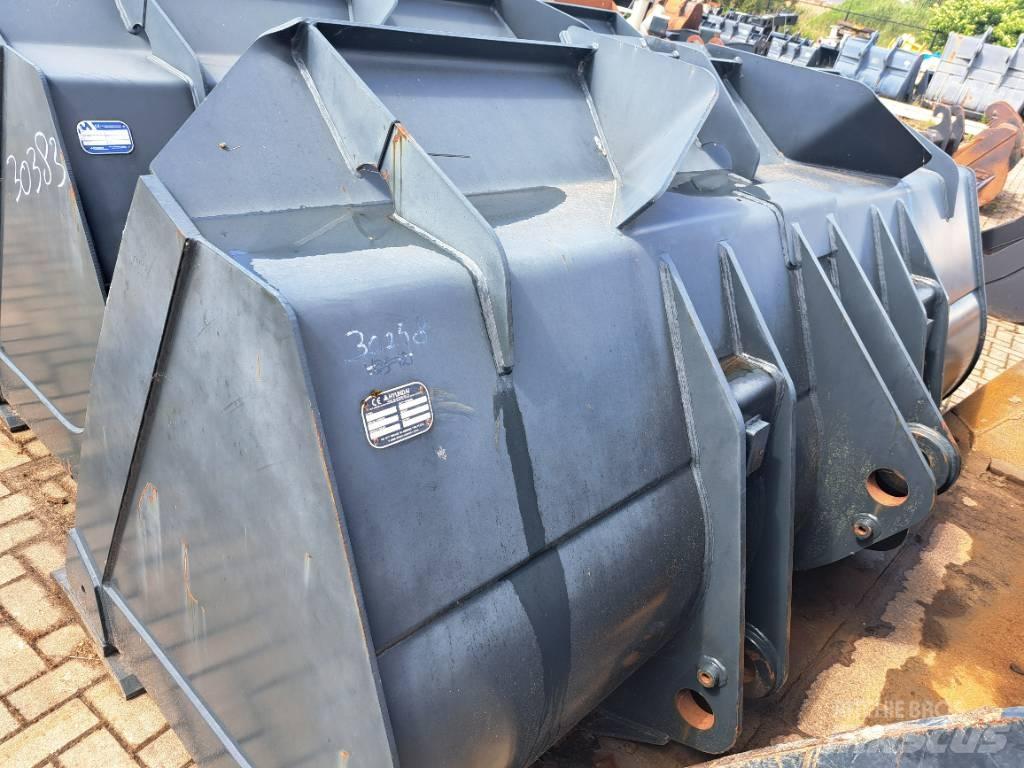 Hyundai HL980 Buckets