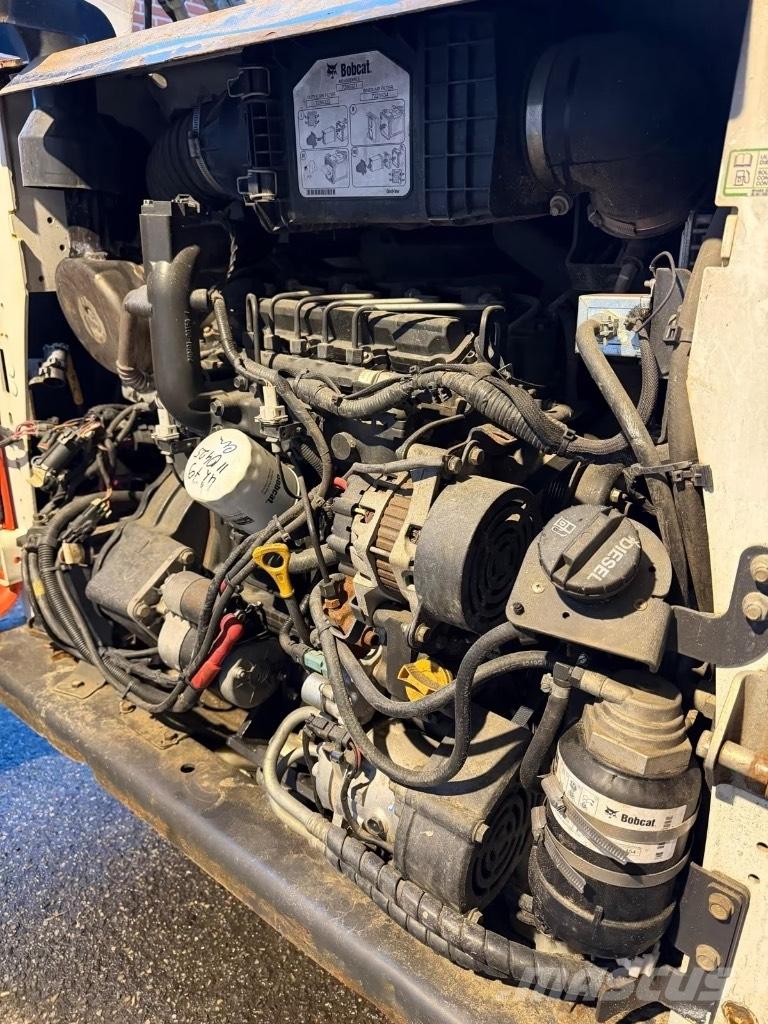 Bobcat T 590 Skid steer loaders