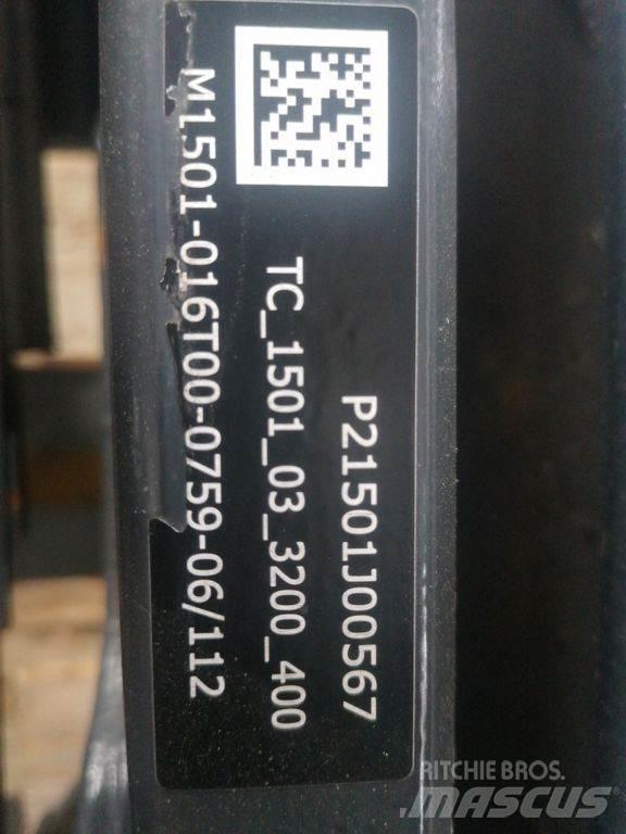  Mast M1501 Construction - Others