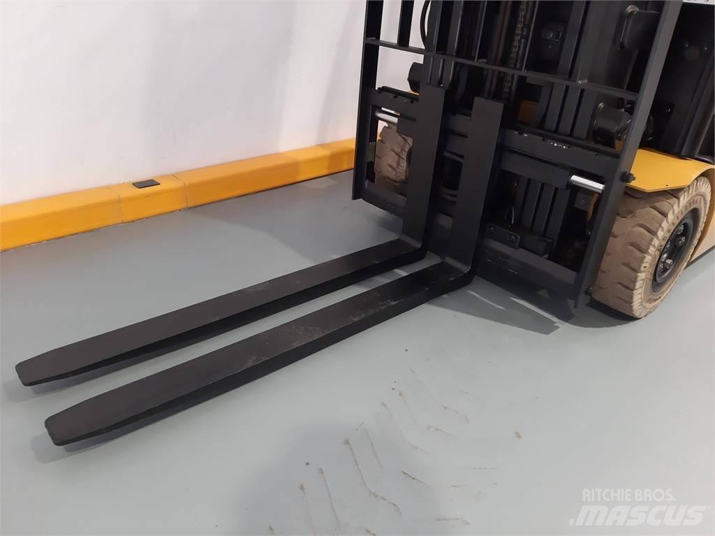 CAT EP16ACNT Electric forklift trucks