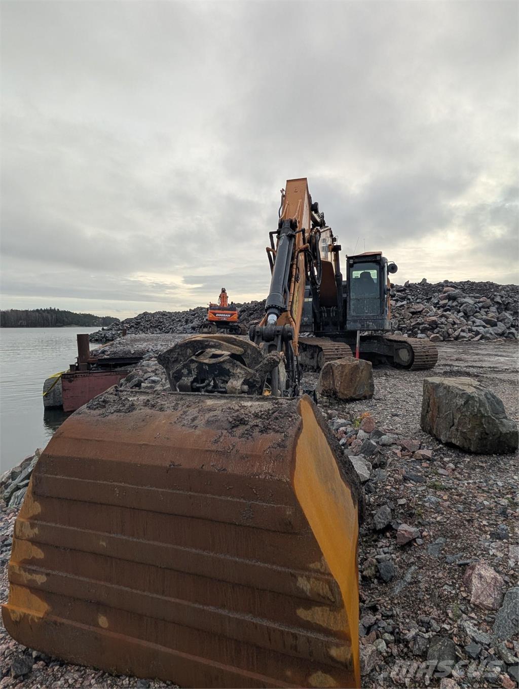 CASE CX 245D SR Crawler excavators