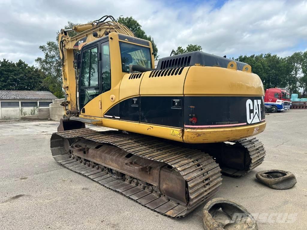 CAT 318 C L Crawler excavators