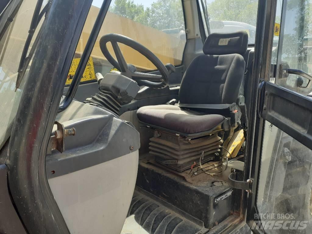 CAT TH 337 c Telehandlers for agriculture