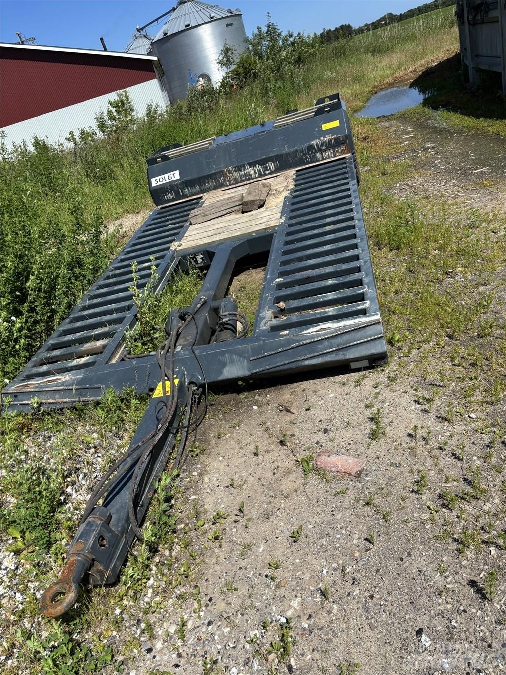 Dinapolis LL9 Other trailers