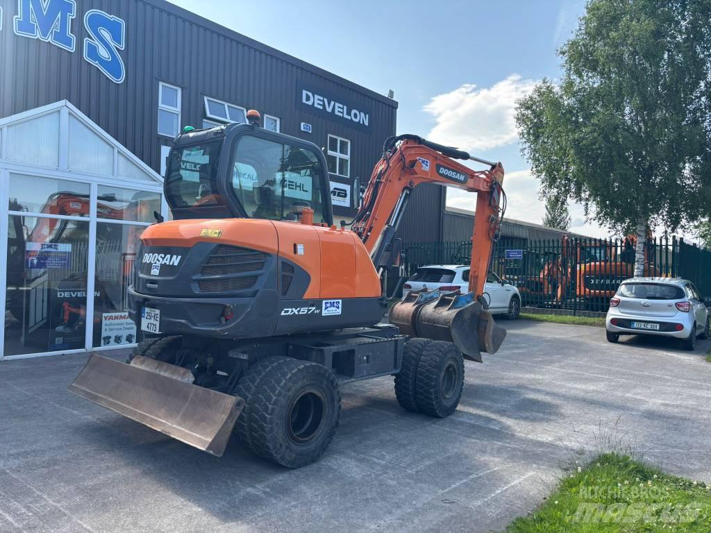 Doosan DX 57 W-5 Wheeled excavators