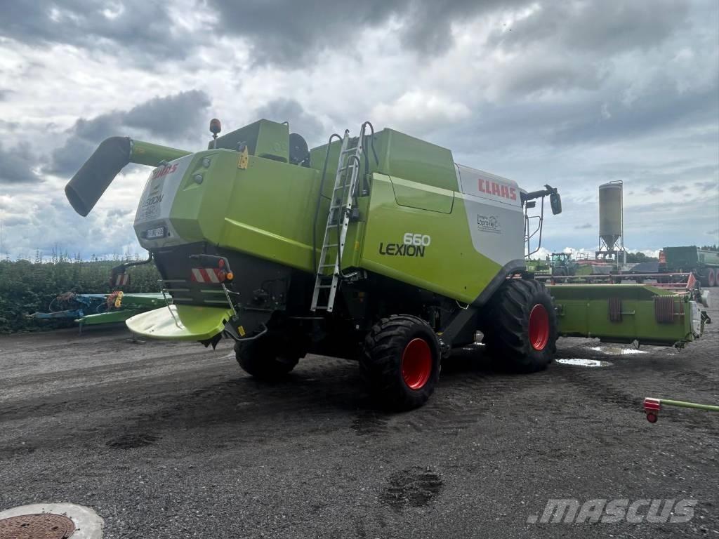 CLAAS Lexion 660 Combine harvesters