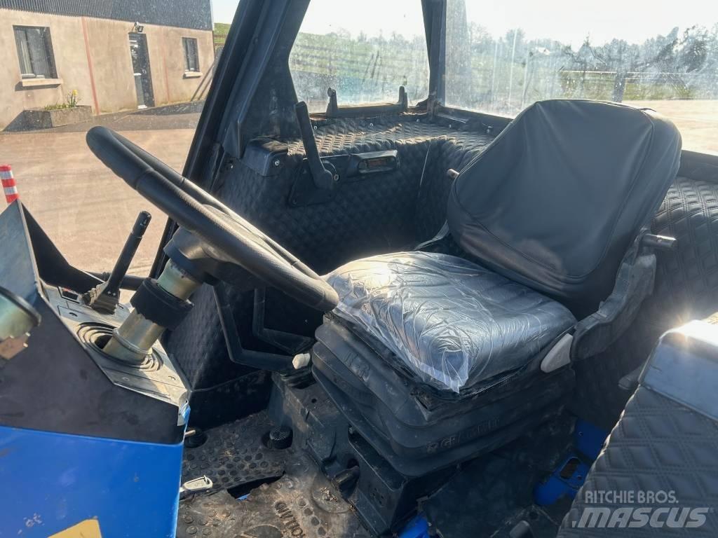 New Holland 110-90 Tractors
