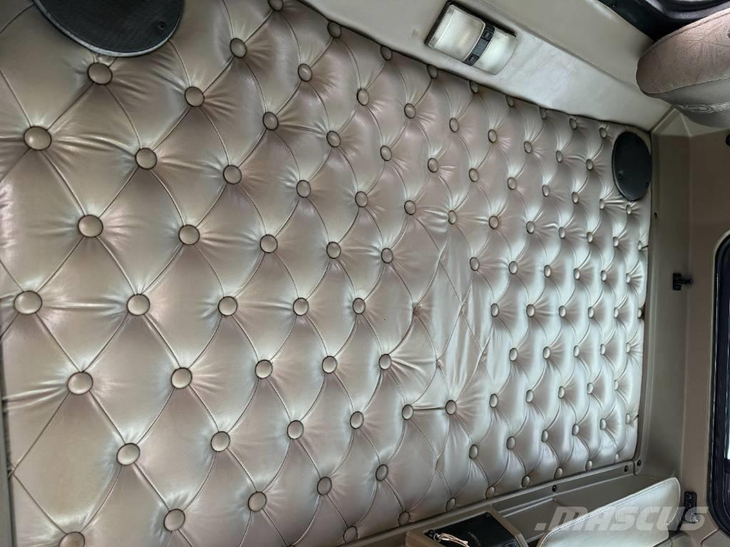 Kenworth W 900 Tractor Units