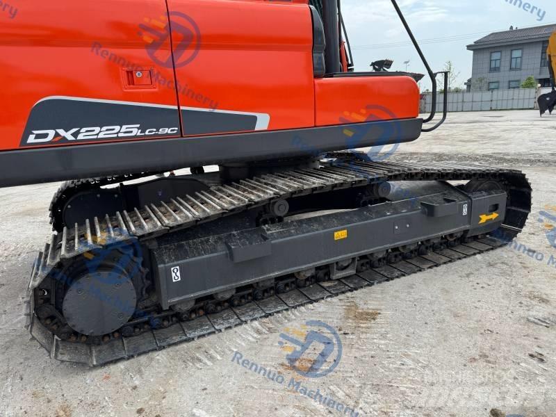Doosan DX 225 LC-9C Crawler excavators
