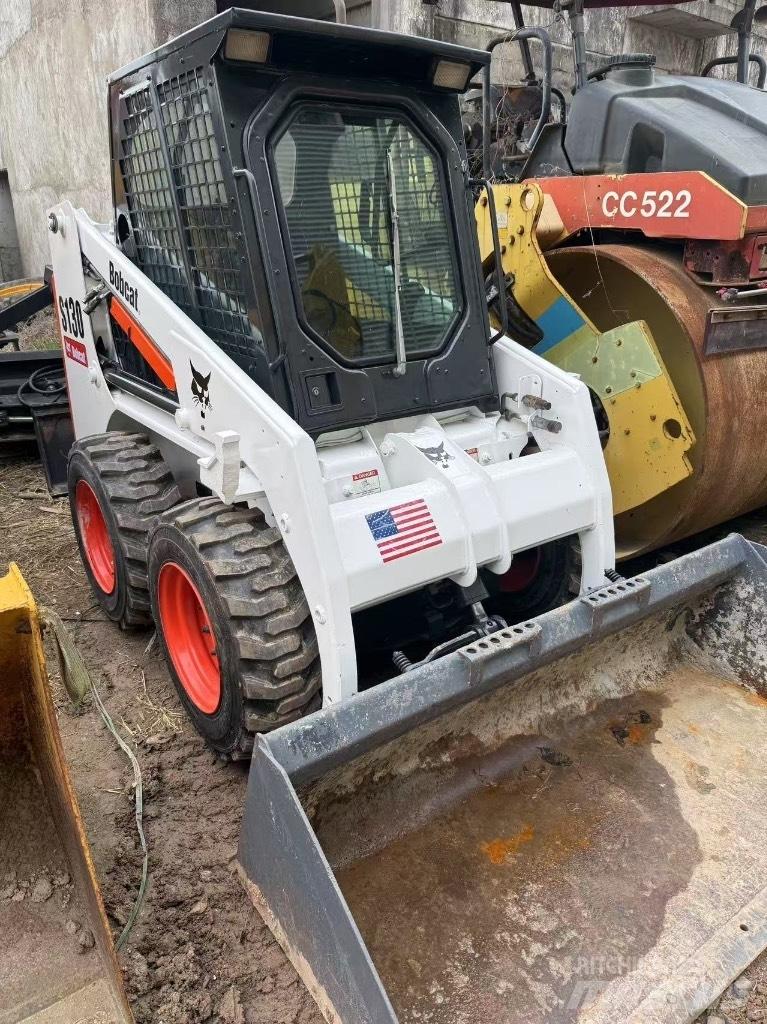 Bobcat S 130 Skid steer loaders