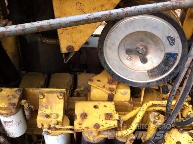 Komatsu D 155a-3 Crawler dozers