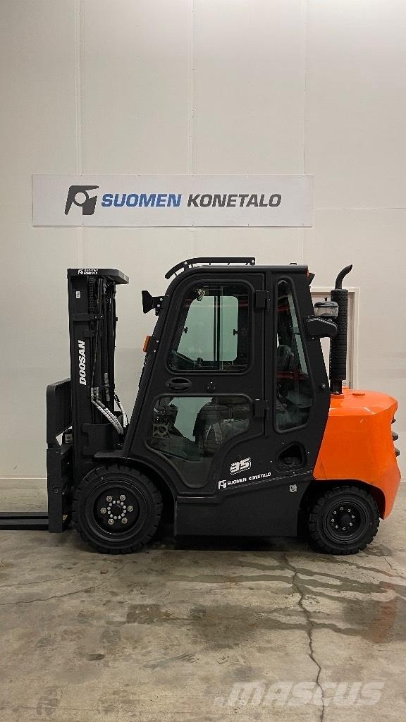 Doosan D35NXP Diesel trucks