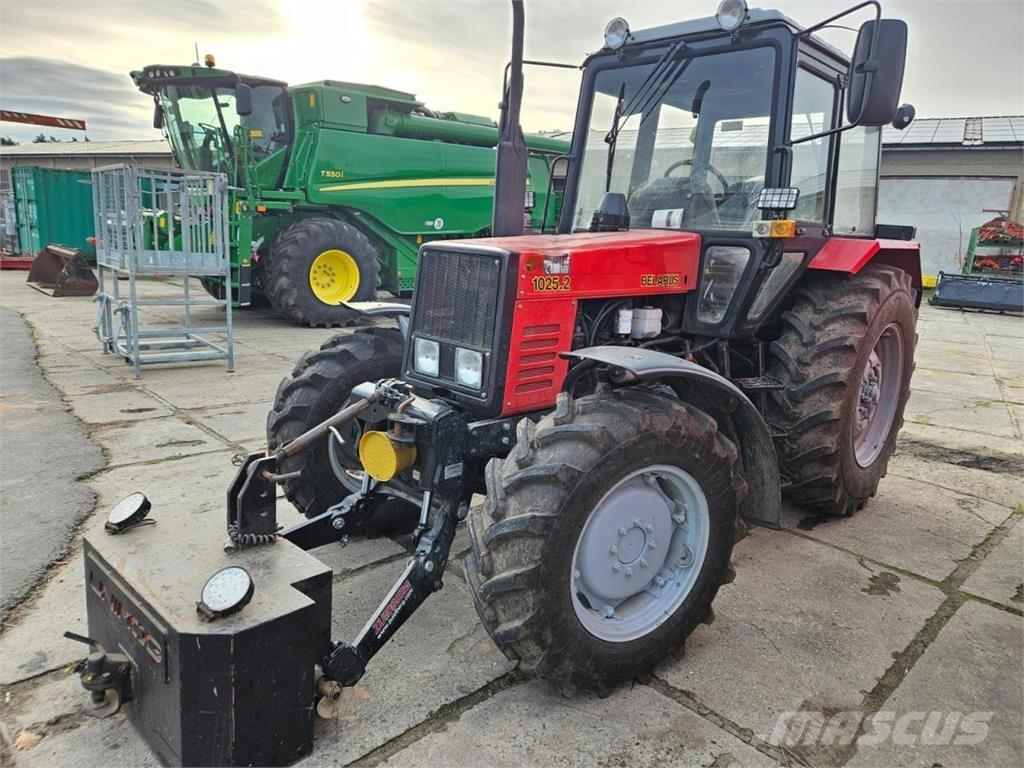 Belarus MTS 1025.2 Tractors