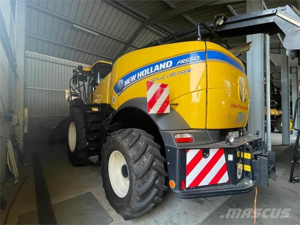 New Holland FR550 Self-propelled foragers