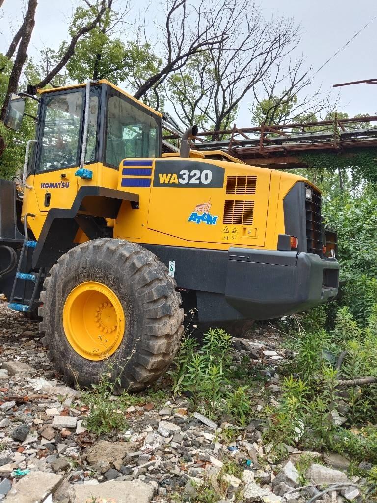 Komatsu WA320-5 Wheel loaders