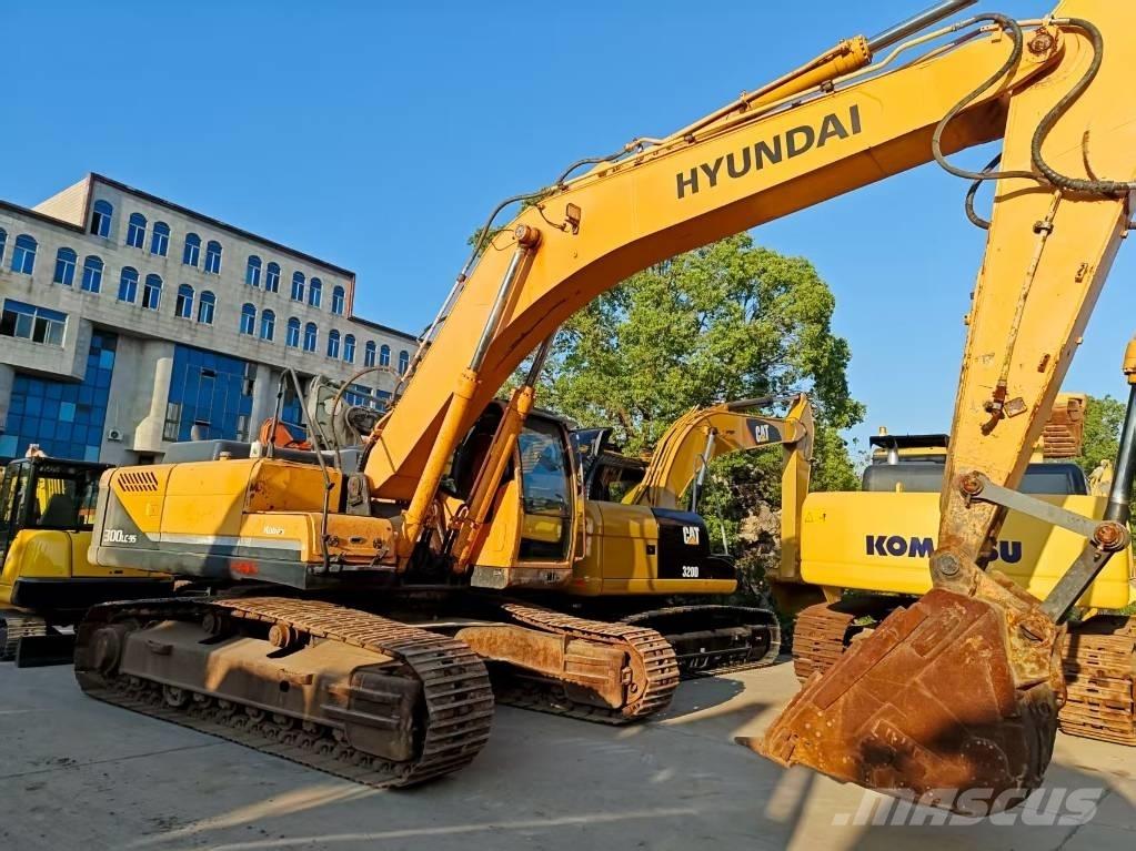Hyundai R300LC-9S Crawler excavators