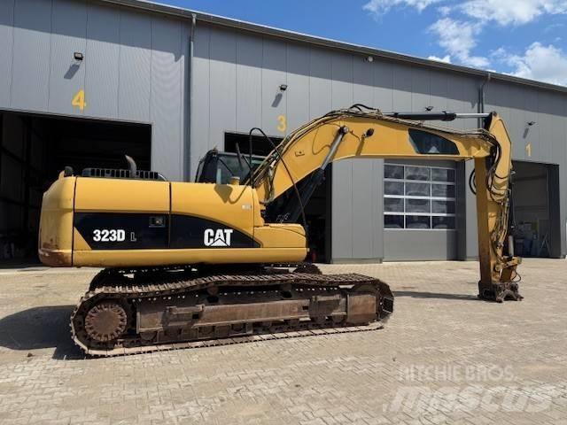 CAT 323 D L Crawler excavators