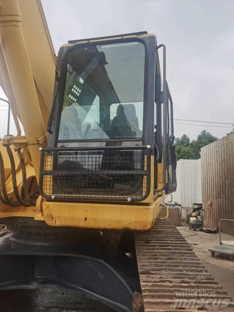 Komatsu PC 400 LC-7 Crawler excavators