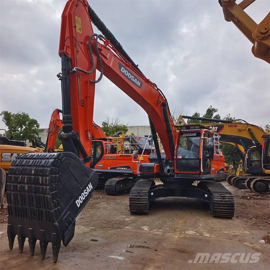 Doosan DX300LC-9C Crawler excavators
