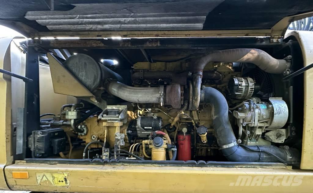 CAT M 316 D Wheeled excavators