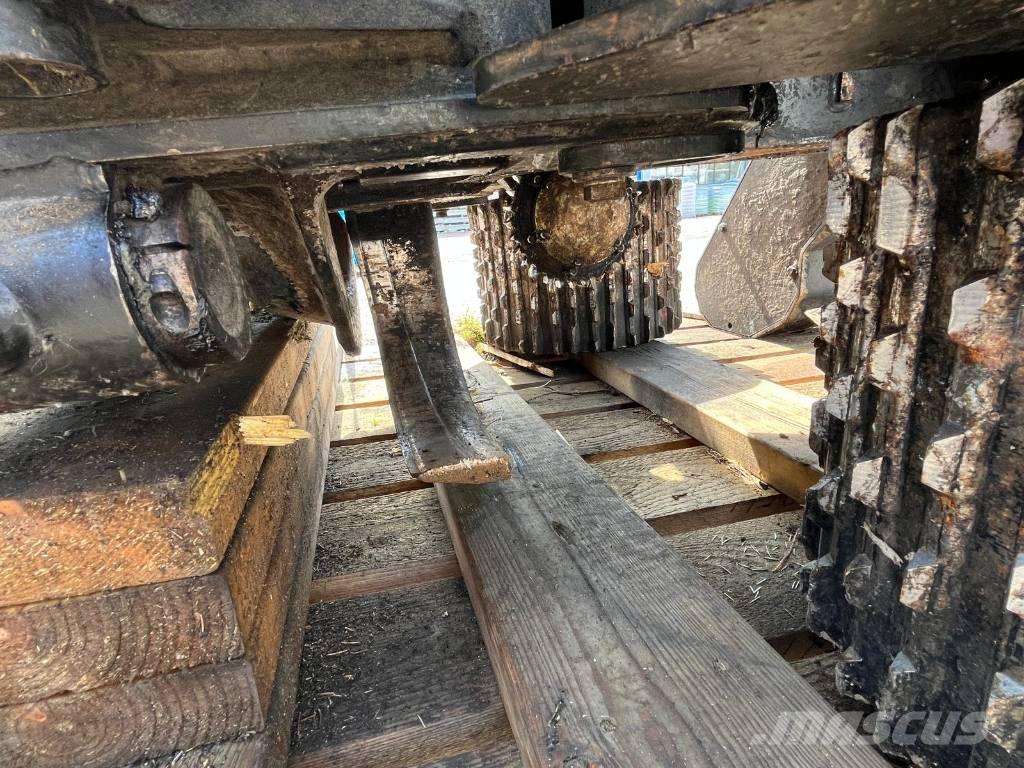 Komatsu S92 Harvester heads