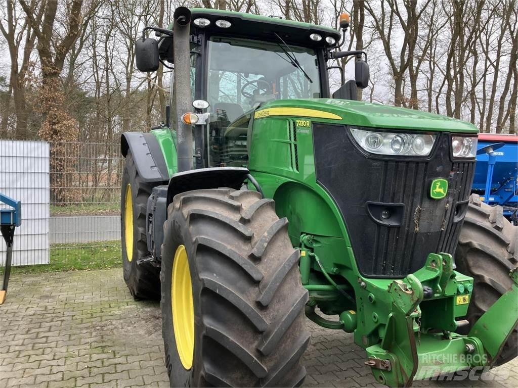 John Deere 7230R Tractors