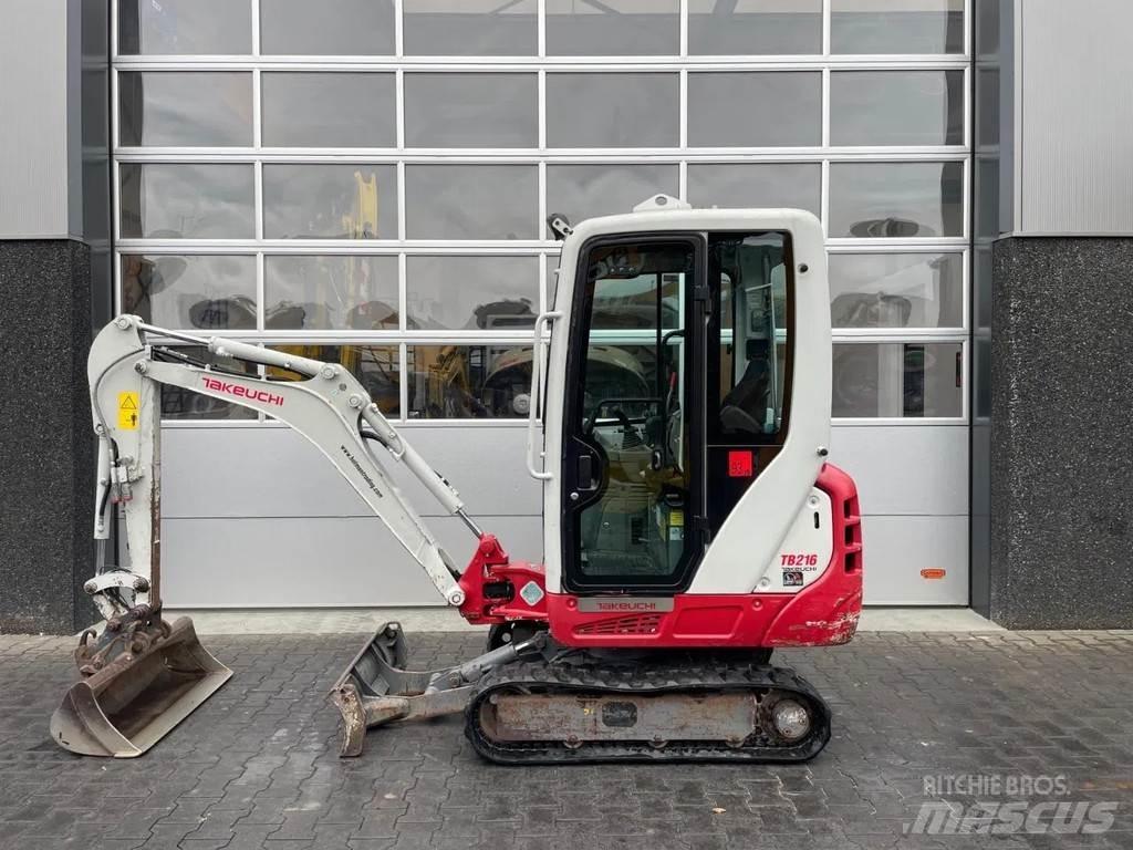 Takeuchi TB216 Mini excavators < 7t (Mini diggers)