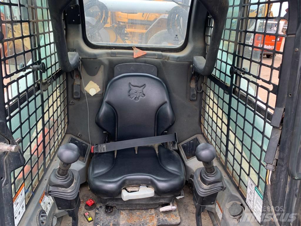 Bobcat S 740 Skid steer loaders