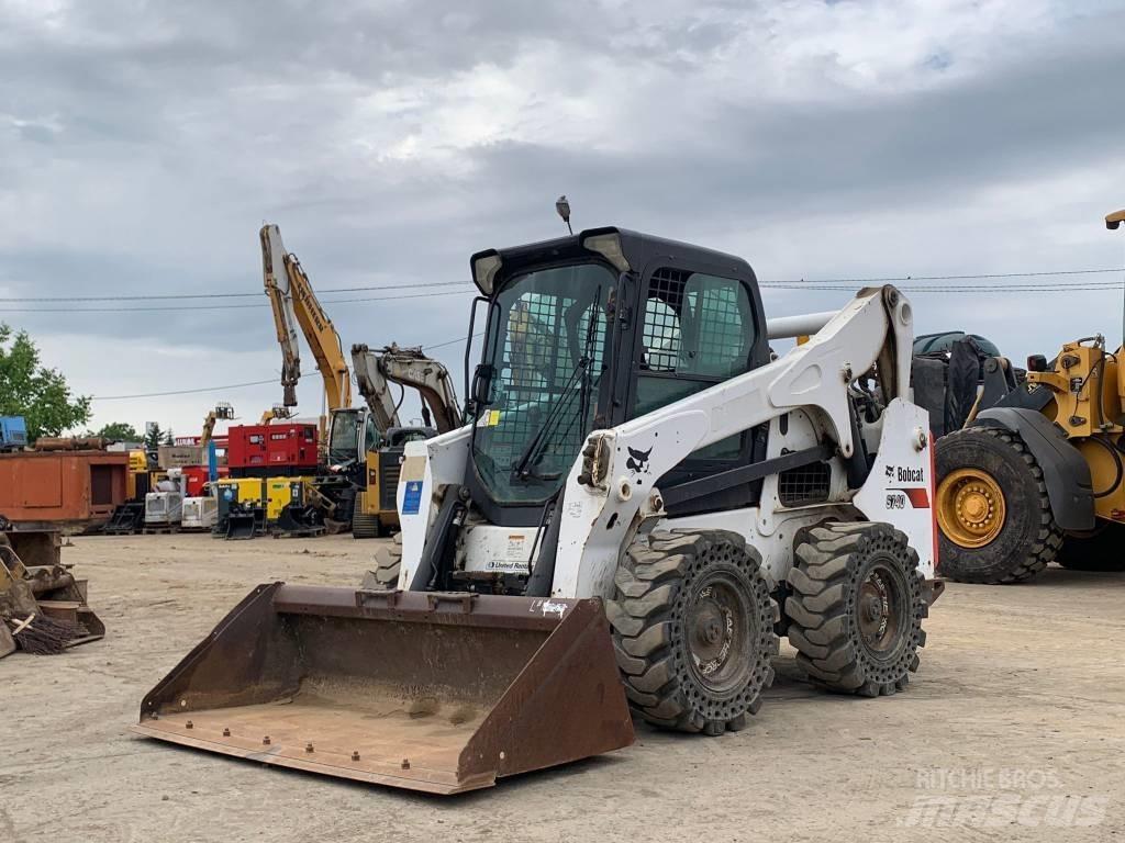 Bobcat S 740 Skid steer loaders