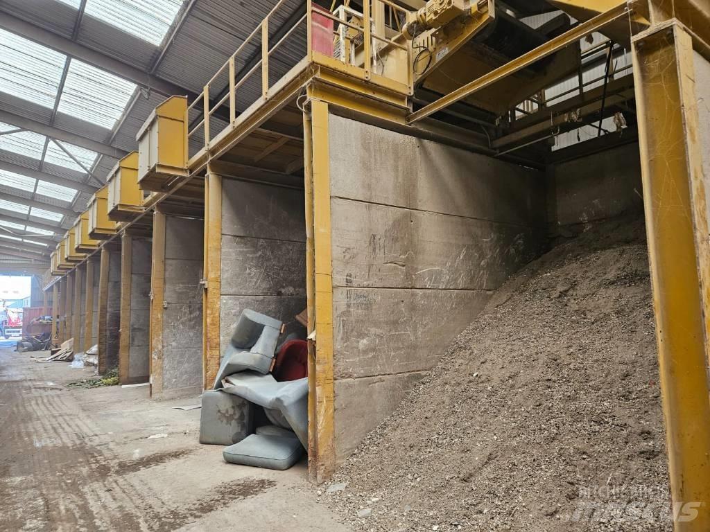 Kiverco Picking Line Waste sorting equipment