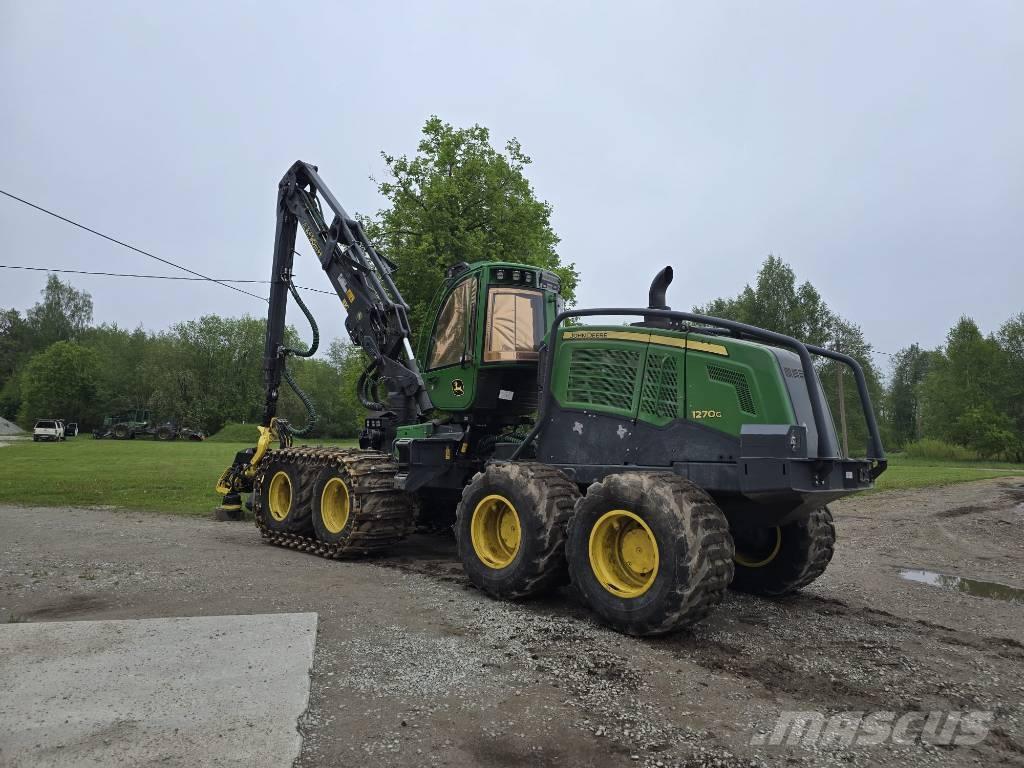 John Deere 1270 G Harvesters