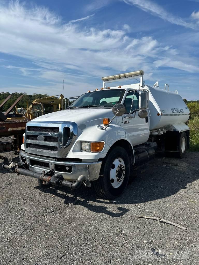 Ford F 750 XL SD Water tankers